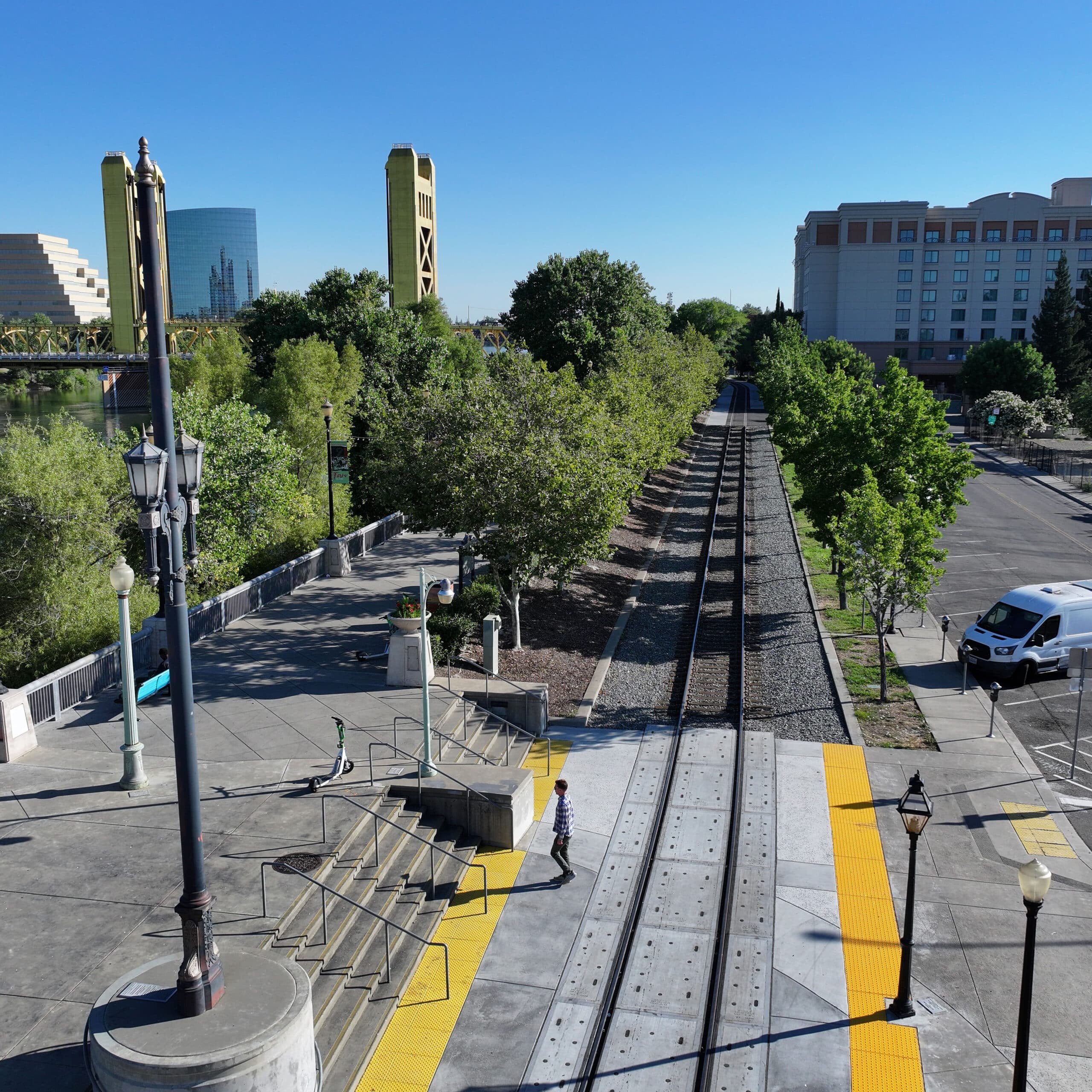 aerial image of at-grade track crossing in Old Sacramento